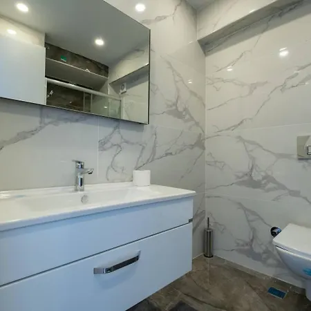 Апартаменты Bosphorus View With Two Bedrooms *